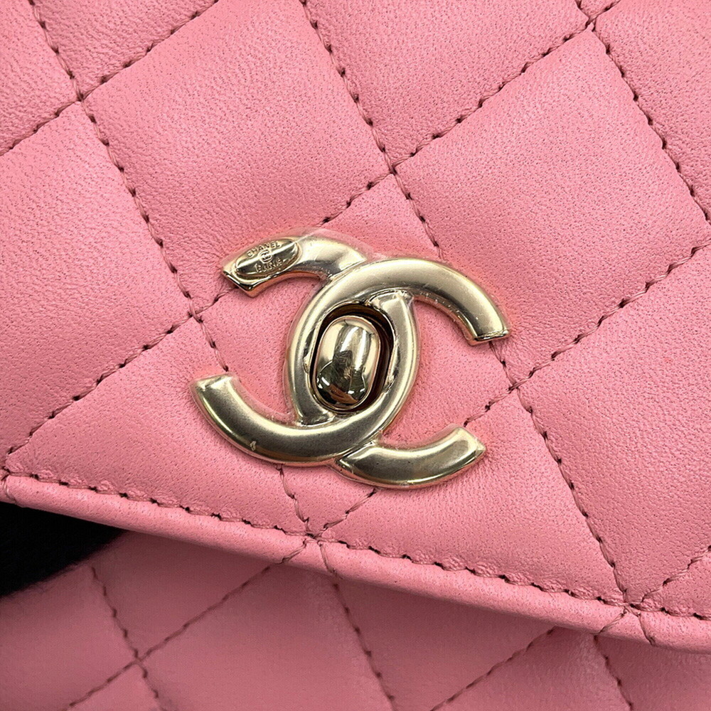 CHANEL Bag - Picture 13 of 16